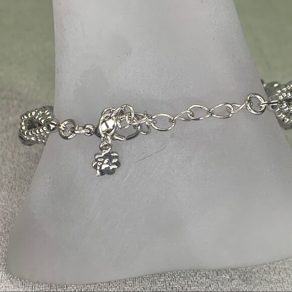 FIFTH Avenue Collection dark gray silver twisted beaded bracelet - Picture 4 of 7